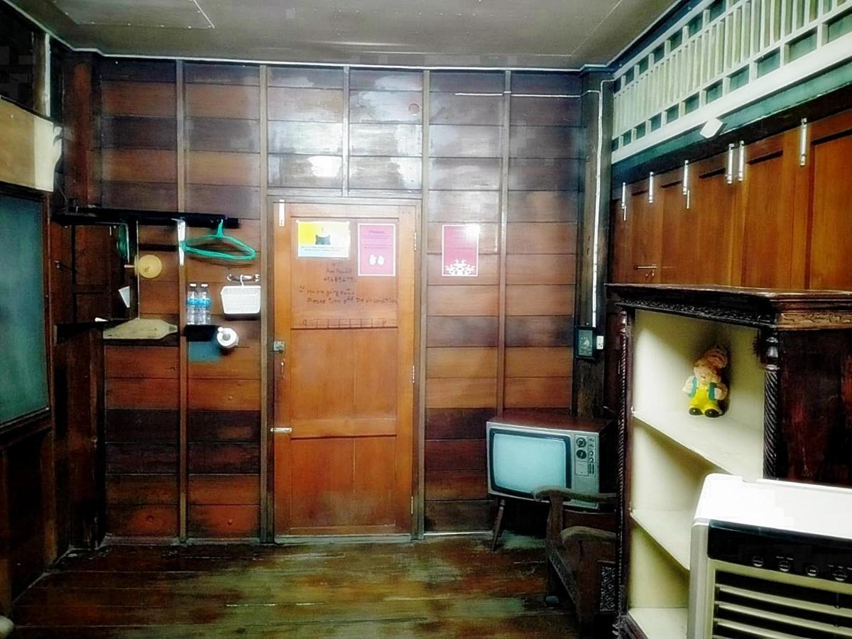 Ray Nu Guest House Phranakhonszi Ajutthaja Kültér fotó